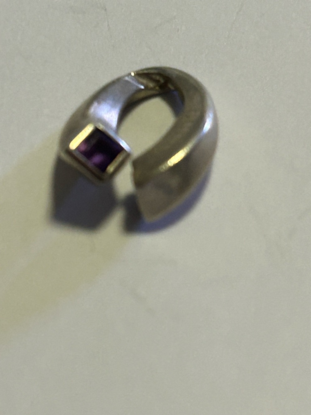 Gucci Gold-Tone Modern Hoop Pendant - Picture 8 of 12